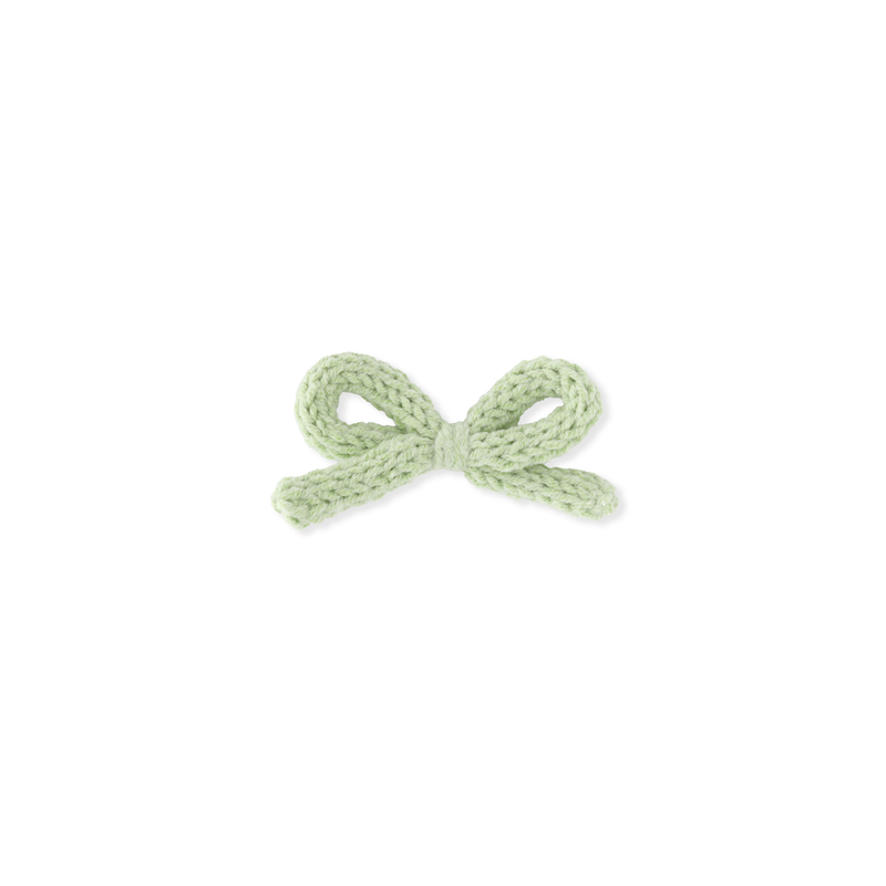 Crochet Ribbon Bow // Pistachio